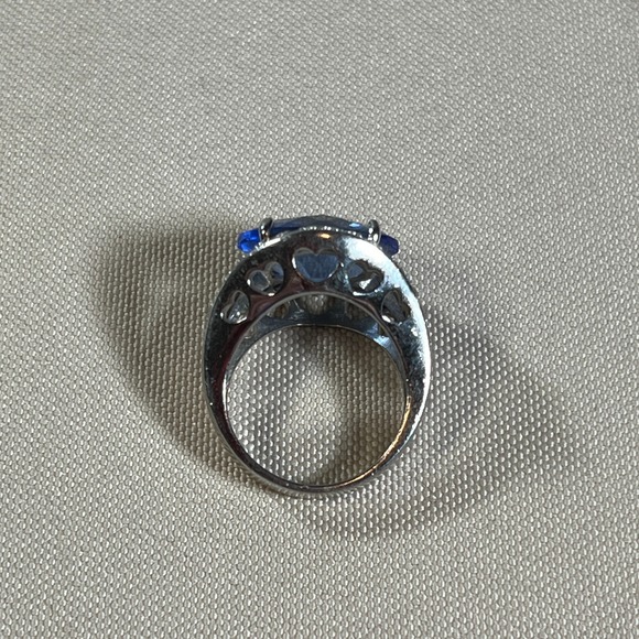 Ross Simons Sterling Silver Blue and Clear Stone Cocktail Statement Ring 6.75 - Picture 15 of 16